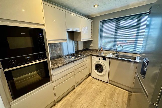 44, Bradworth Drive, Scarborough photo 3