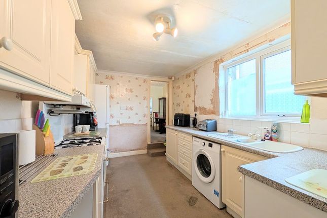 54, Crowhill Avenue, Cleethorpes photo 2