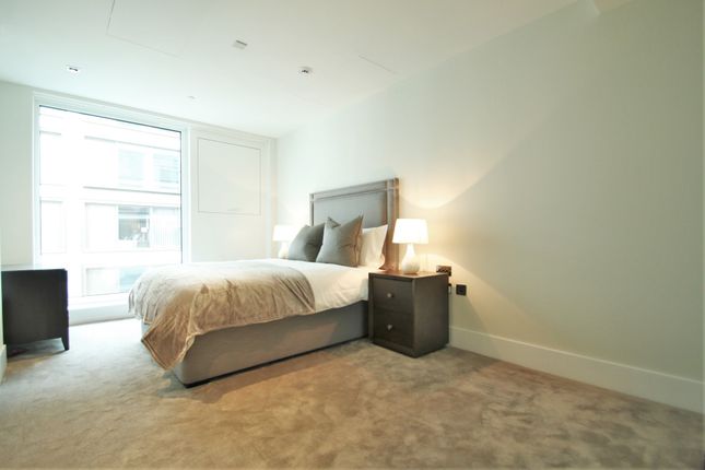 Flat to rent in Radnor Terrace, Lord Kensington House, Kensington, London