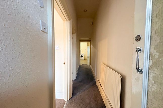 30 Park Street, Bridgend photo 3