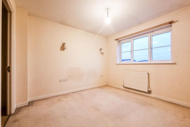 Property to rent in Samuel Drive, Kemsley, Sittingbourne