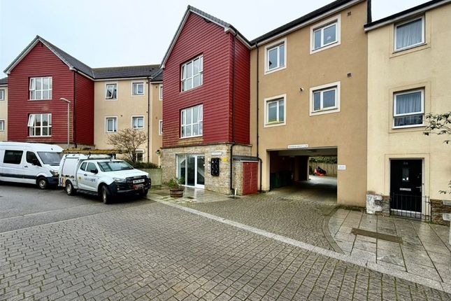 2-bed flat on 7 Cober House, Nicholas Holman Road, CAMBORNE, £82,000