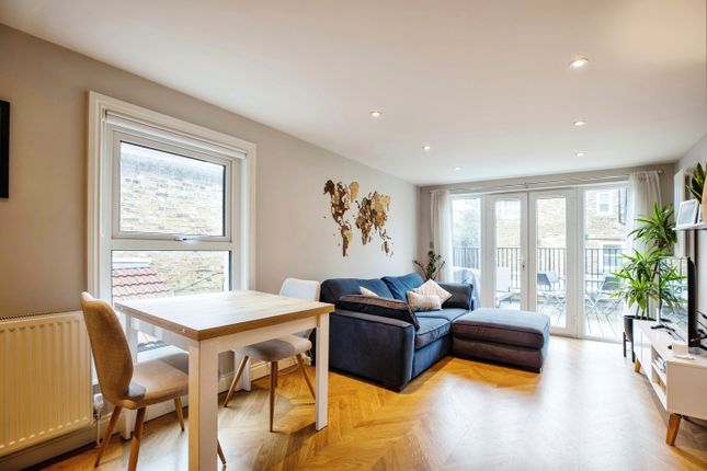 Thumbnail Flat for sale in Trinity Road, Tooting Bec