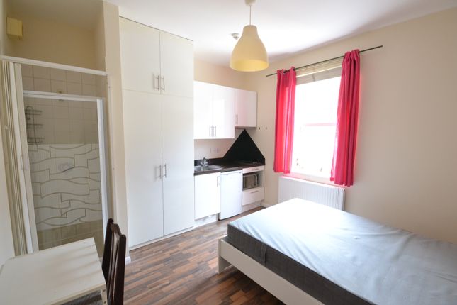 Studio to rent in Leamore Street, London