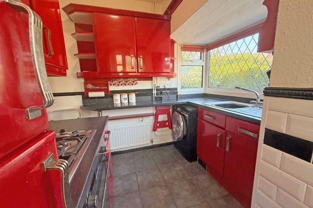 6, Orchard Way, Rugby photo 3