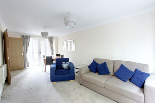 16, Clapham Central, London photo 4