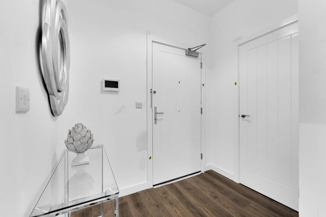 Apartment 18, 7, Cotton Gardens, Bolton photo 4
