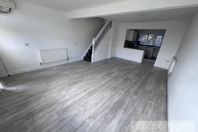 122, Thomas Street, Rhondda Cynon Taff photo 5