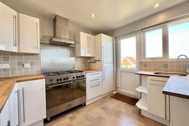 1, Heather Way, Fairlight photo 2