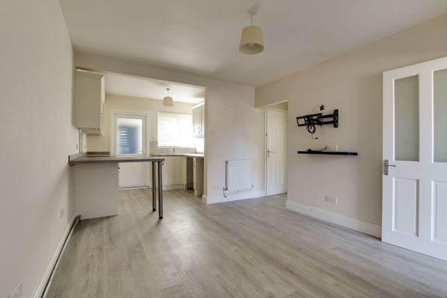 3 Short Lane, Billericay photo 3
