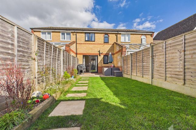 2-bed house on 81, Wansbeck Close, Great Ashby, Stevenage, £320,000