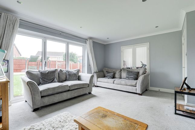 7 Headingley Gardens, Nottingham photo 2