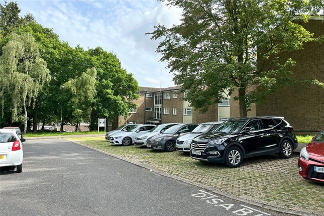 Thumbnail Flat for sale in Henderson Road, Broadfield, Crawley, West Sussex