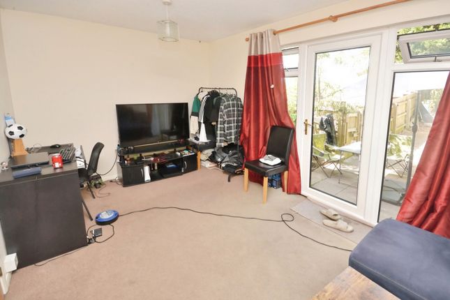 202, Farm Hill, Exeter photo 4