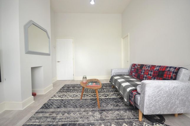 16A, Kentwood Hill, Reading photo 4