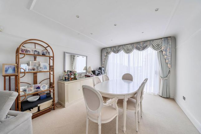 6, Drummond Drive, Stanmore photo 4