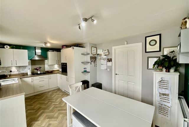 Kitchen/ Diner