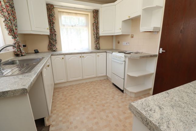 66, Marjorie Avenue, Lincoln photo 2