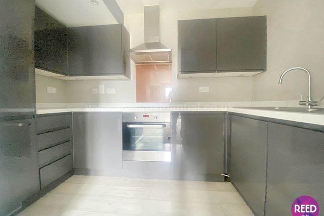 Flat 49, Beaumont Court Victoria Avenue, Southend On Sea photo 5