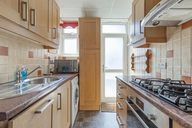 Flat 9, Shirley Lodge, Sydenham Road, London photo 4