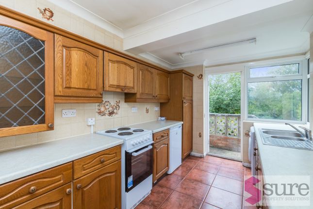 29, Widdicombe Way, Brighton photo 4