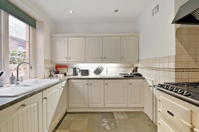 14, High Street, Windsor photo 3