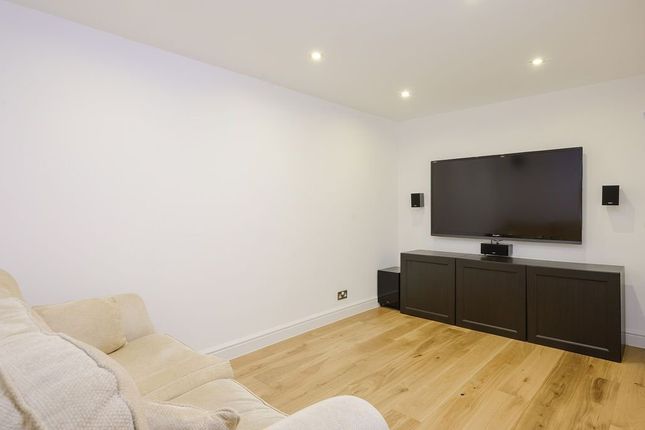 End terrace house for sale in Heights Close, West Wimbledon