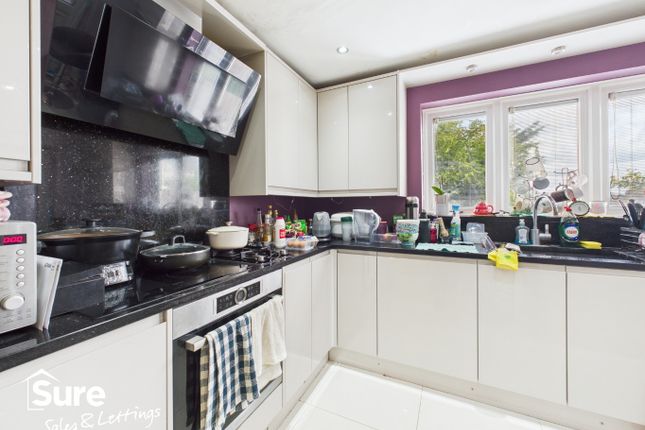 101, Halsey Drive, Hemel Hempstead photo 3