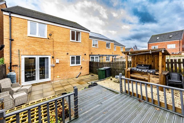9, Allerton View, Bradford photo 2