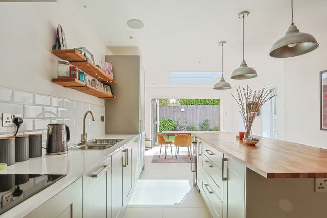 7, Decies Road, Dorset photo 3