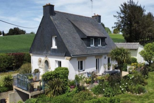 Thumbnail Detached house for sale in Treve, Bretagne, 22600, France