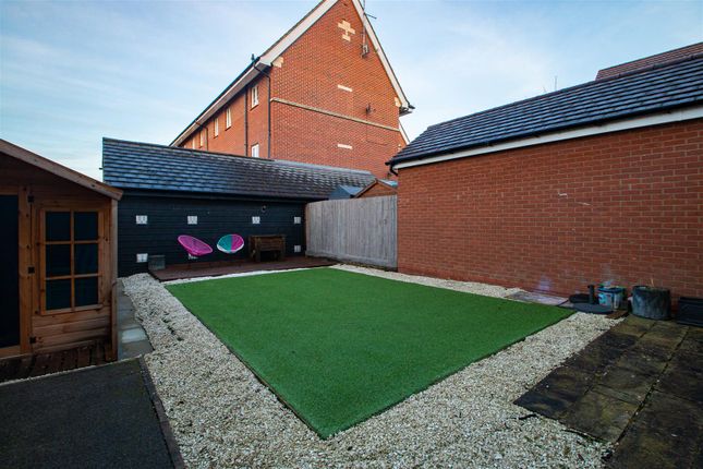 69, Skye Crescent, Milton Keynes photo 5