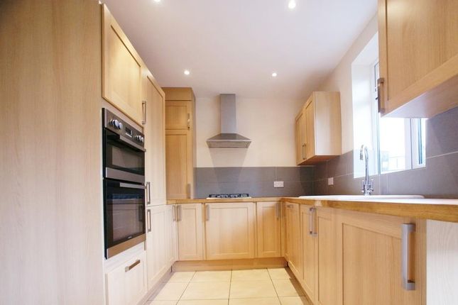 Top floor Flat, 116, Bishops Road, London photo 3
