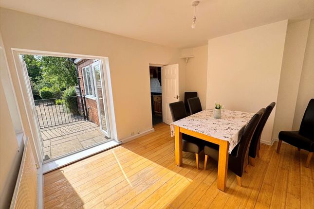 126, Nottingham Road, Alfreton photo 3