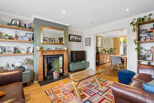 22, Goddington Road, Bourne End photo 3