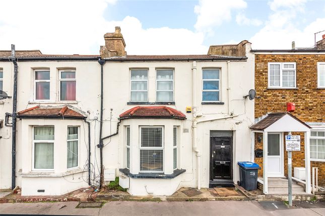 Flat for sale in Belle Vue Park, Thornton Heath