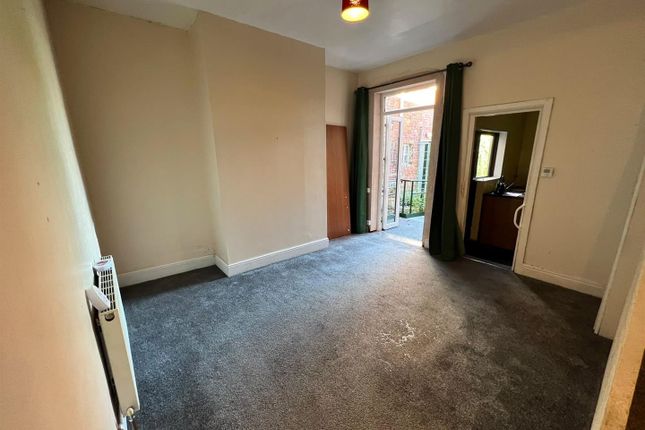 98, Pasture Road, Goole photo 2