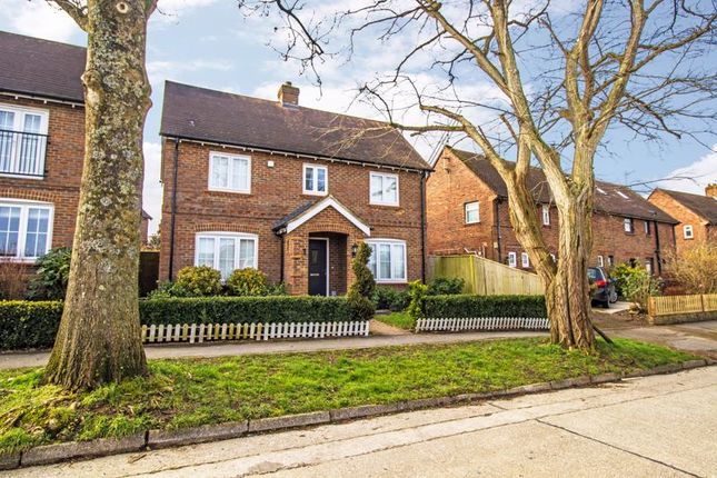 Thumbnail Detached house for sale in Immaculate 3 Bed Detached House, Charlwood Drive, Henfield