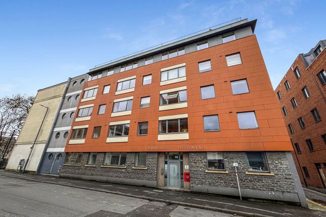 3-bed flat on 7 Portland Heights, Dean Street, Bristol, £210,000