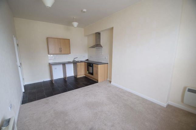Flat 1, 77A, High Street, Newport photo 3
