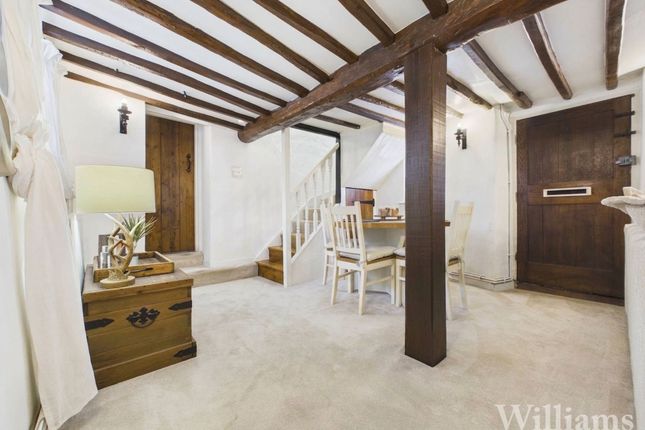 Rose Cottage, Thame Road, Aylesbury photo 3