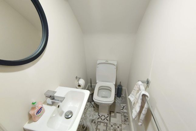 63 Needham Road, Liverpool photo 4