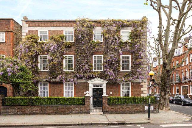 End terrace house for sale in Cheyne Place, Chelsea, London