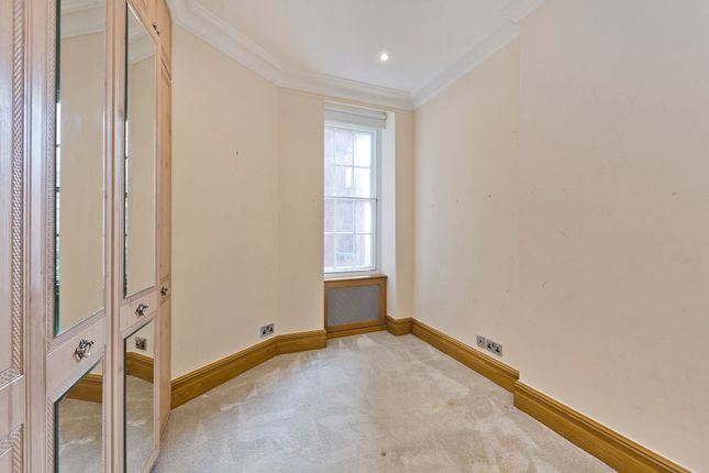 Flat to rent in St. Johns Wood Road, St. Johns Wood Court