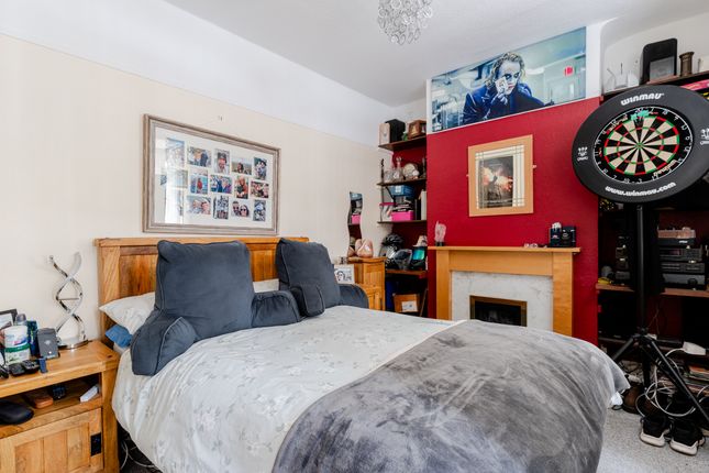 12 Farr Street, Bristol photo 3