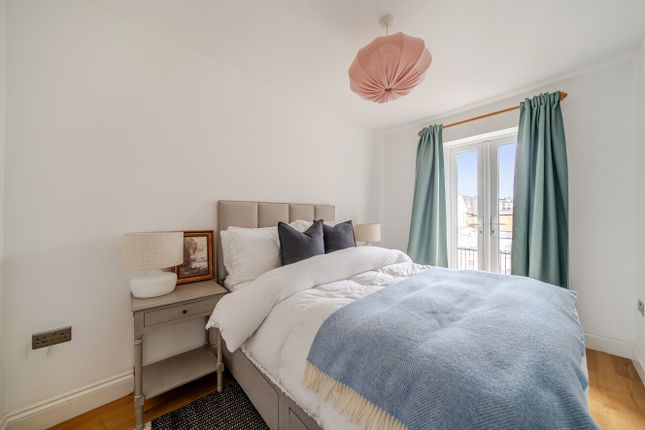 Flat 1, 185A,, Kingston Road, London photo 2