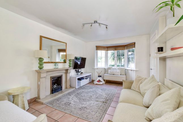 62 Balmoral Road, Abbots Langley photo 2