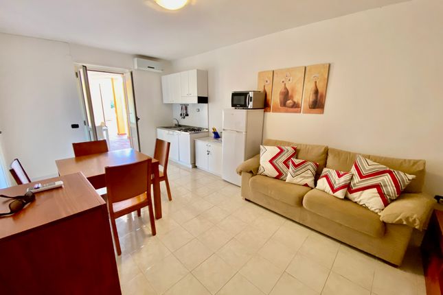 Apartment for sale in Parghelia, Vibo Valentia (Town), Vibo Valentia, Calabria, Italy