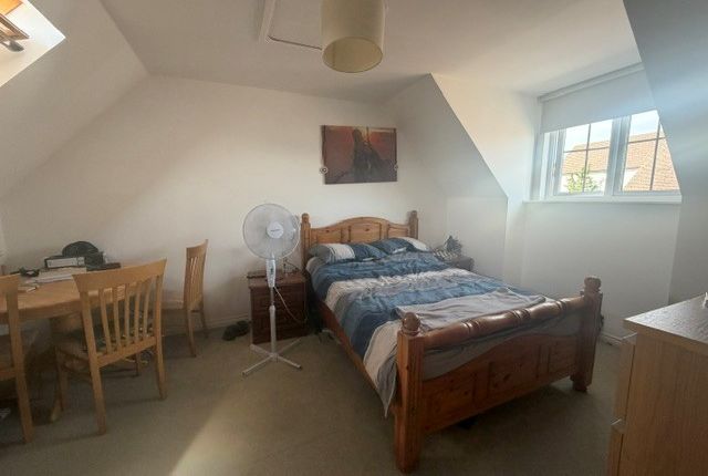 3, Tonbridge photo 4