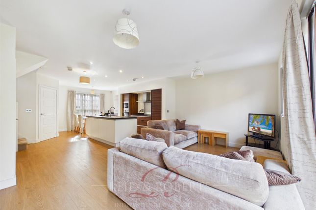 29, Bentley Avenue, Buckley photo 3